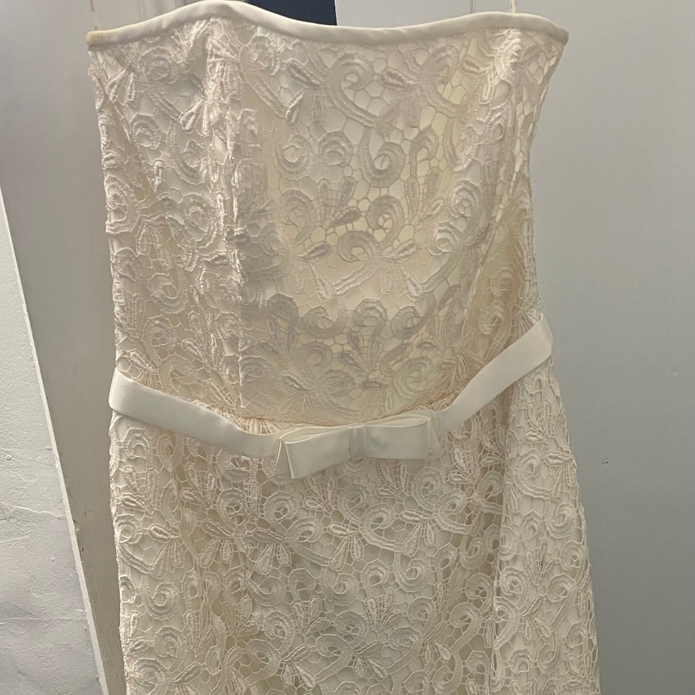 Dress - white/cream. Strapless. Lace overlay.